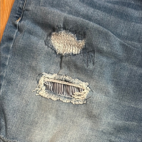 Ava & Viv Blue Distressed Jean Shorts - Picture 4 of 5